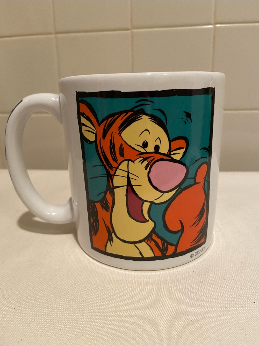 🩷Vintage Disney Store Tigger “Winnie The Pooh “ Oversized Coffee/ Tea Mug